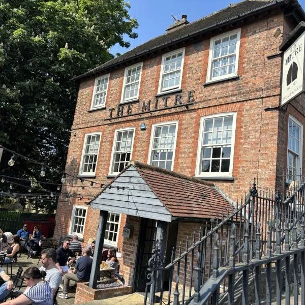 The Mitre Inn, hotel in Knaresborough