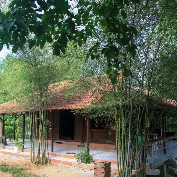 Thôn Hoa Sen, hotel en Thôn Phước Hung