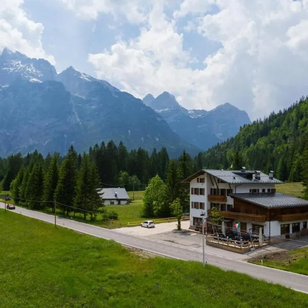 Hotel Griglieria Pizzeria Gnomo Goloso, hotel a Misurina