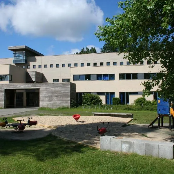 Jeugdherberg De Peerdevisser, hotel Oostendében