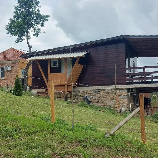 Vikendica Planina Jelica,Guča, hotel en Čačak