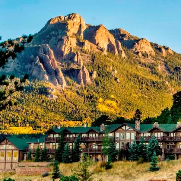 Taharaa Mountain Lodge, hotell i Estes Park