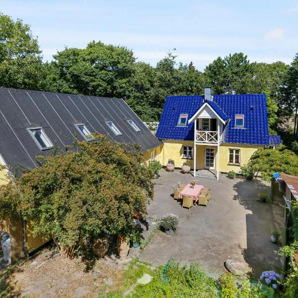 Katja B&B Roskilde Tutti Frutti Home, хотел в Роскилде