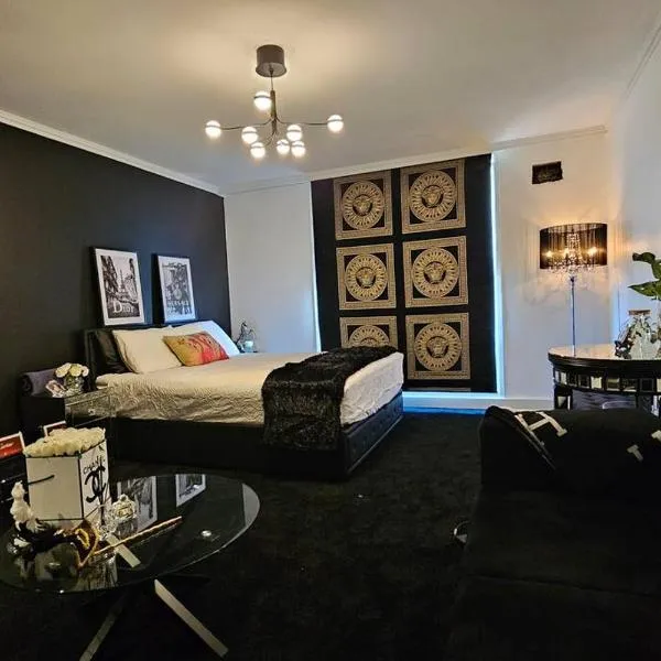 Chic Toorak Studio, хотел в Мелбърн