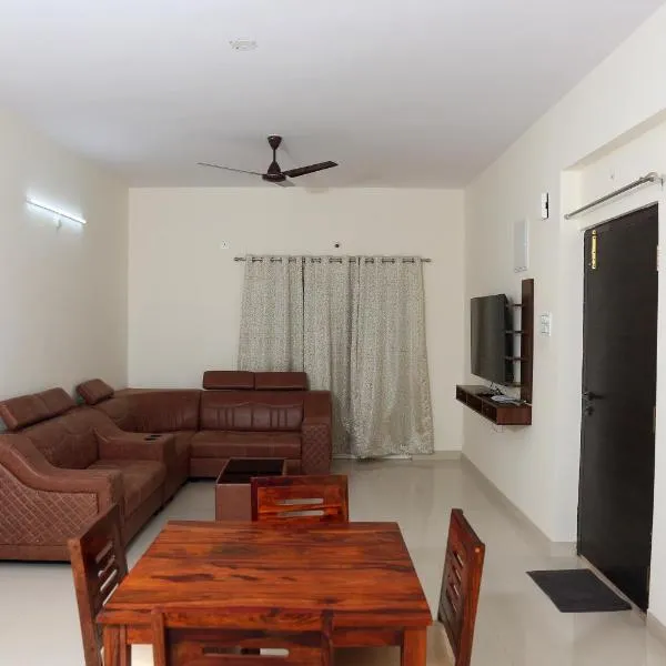 Mee Homes Madhapur Family Stay Luxury Fully Furnished 2 BHK Flats, готель у місті Madhapur