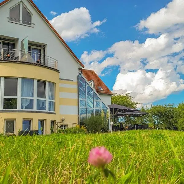 Inselhotel kleiner Bodden: Bergen auf Rügen şehrinde bir otel