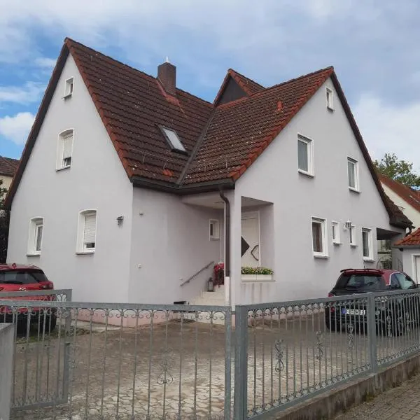 Ferienwohnung Kastanie – hotel w mieście Zirndorf