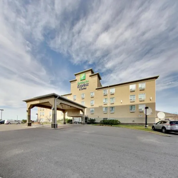 Holiday Inn Express Hotel & Suites - Edmonton International Airport, an IHG Hotel, hôtel à Leduc