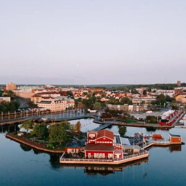 Badholmen Restaurang & Hotell, hotel en Oskarshamn