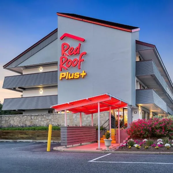 Red Roof Inn PLUS+ Baltimore-Washington DC/BWI Airport، فندق في غلين بورني