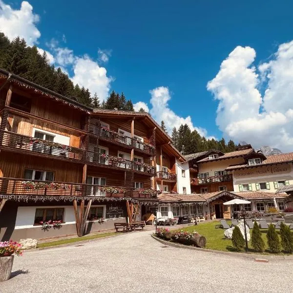 Hotel Valacia, hótel í Pozza di Fassa