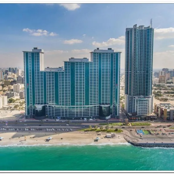 Skyline high Beach 2 bedroom Apartment, hotel din Ajman