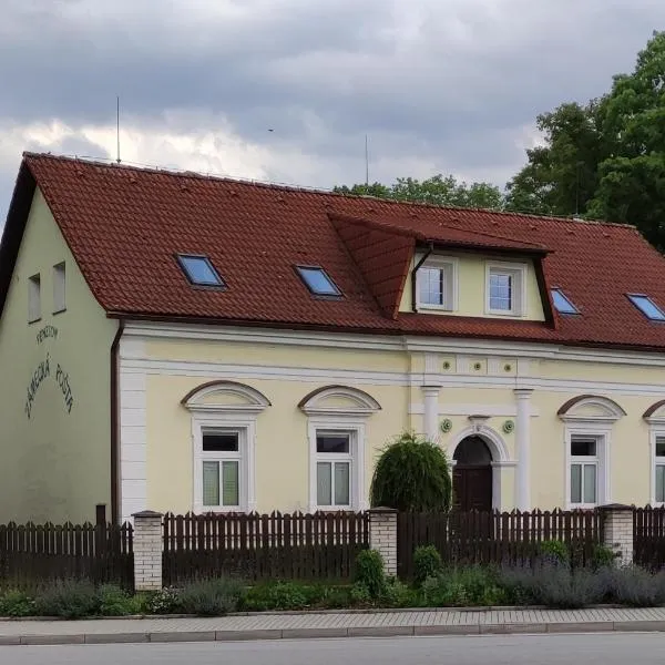 Zámecká pošta penzion, hotel em Písek