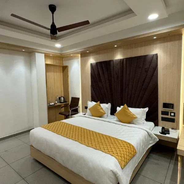 HOTEL ROYALSTAY main, Hotel in Thanjavur