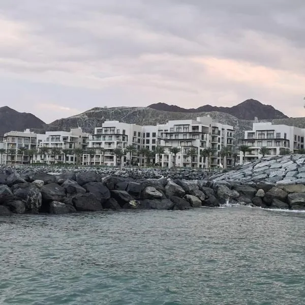 Apartment at Address Beach Resort Sharm Al Aqah, hotel in Fujairah