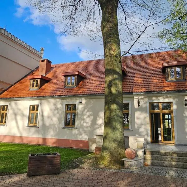 Pałac Ostoja - pokoje gościnne, hotel a Stettino