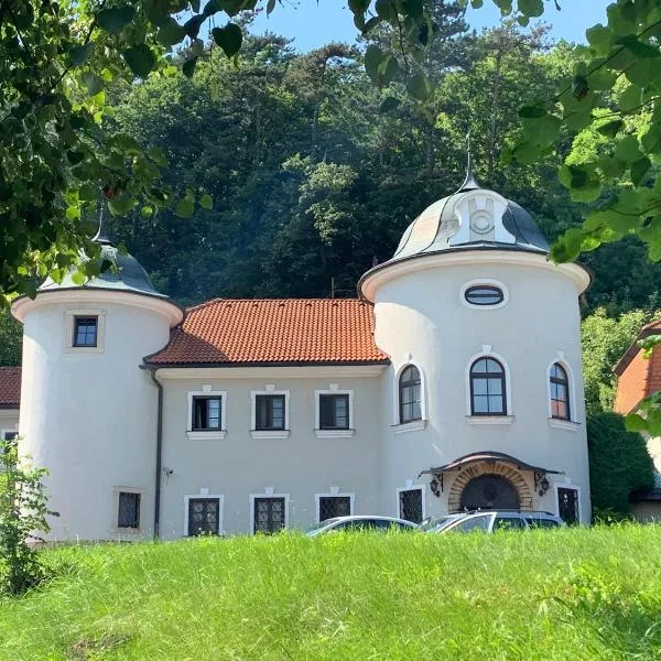 Zámeček 11 Starý Jičín, hótel í Suchdol nad Odrou