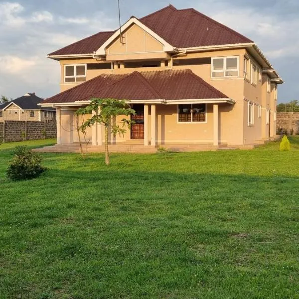 Casa Nadreya Home: Nakuru şehrinde bir otel