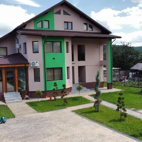 Slănic में, होटल Viv House