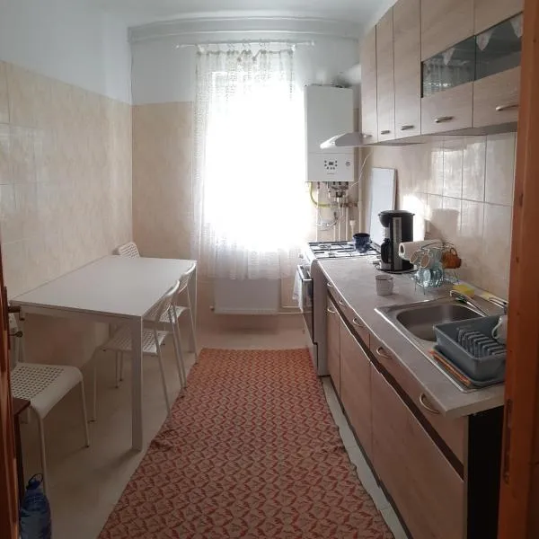 City Apartment, מלון בטרגו אוקנה