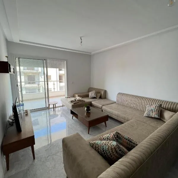 Luxury Apartment Menzah 9C, hotel a Tunis