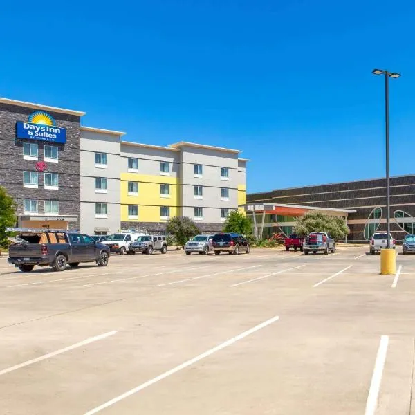 Days Inn & Suites by Wyndham Lubbock Medical Center, hotel sa Lubbock