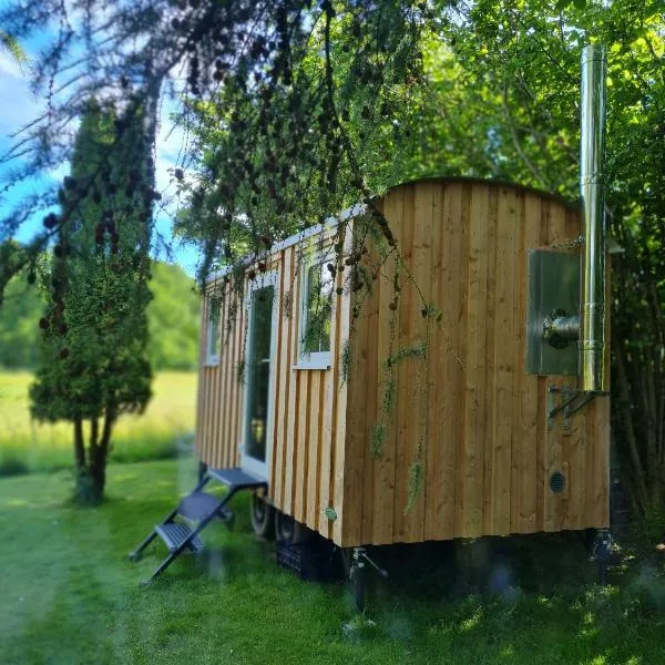 B&B Bauernhofferien auf Møn, Schäferwagen " DARK SKY", hotel Askeby