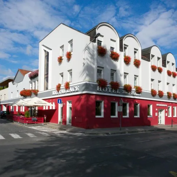 Hotel Na Pekárně โรงแรมในซูชิเซ