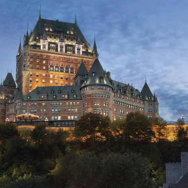 Fairmont Le Chateau Frontenac, khách sạn ở Quebec City