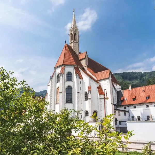 Hotel Kartause, hótel í Lackenhof