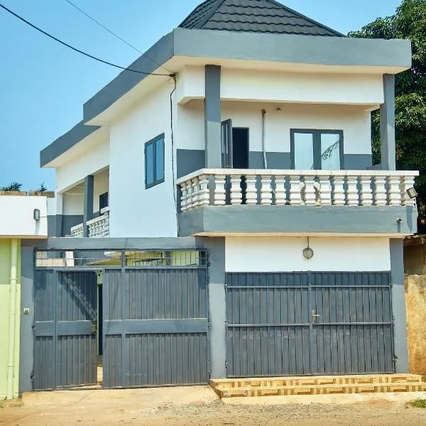 Appartement meublé AKAPEO, hotel in Lomé