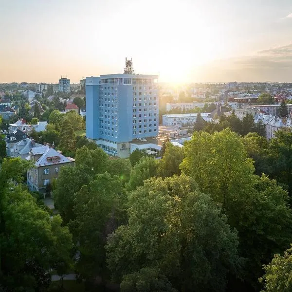 Olomouc में, होटल CENTRAL PARK FLORA