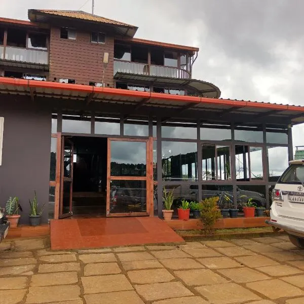 Coorg Tree House, hotel a Madikeri