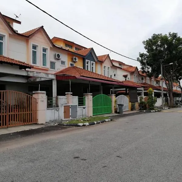 Faeyz Homestay Pertam Jaya, hotell sihtkohas Melaka