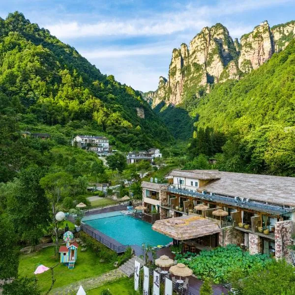 Homeward Mountain Resort, hotelli kohteessa Zhangjiajie