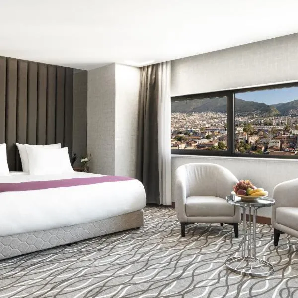 Lilium Hotel & Suites, hotel em Bursa