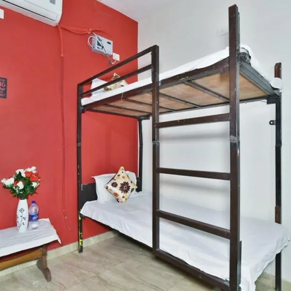 Wow Backpackers Hostels, hotelli kohteessa Amritsar