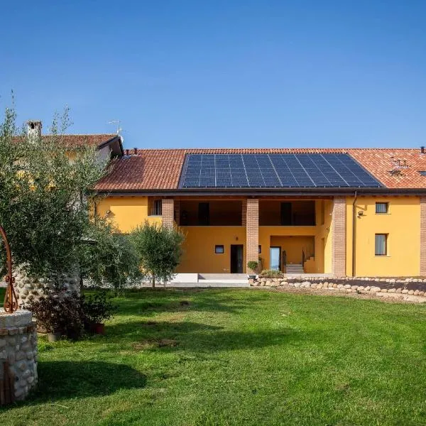 Viesnīca Agriturismo Corte Casa Erminia pilsētā Kola di Lacize