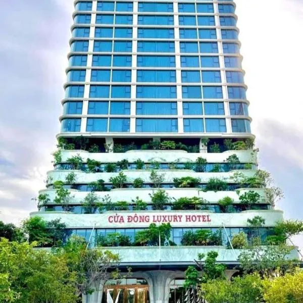 빈에 위치한 호텔 Cửa Đông Luxury Hotel