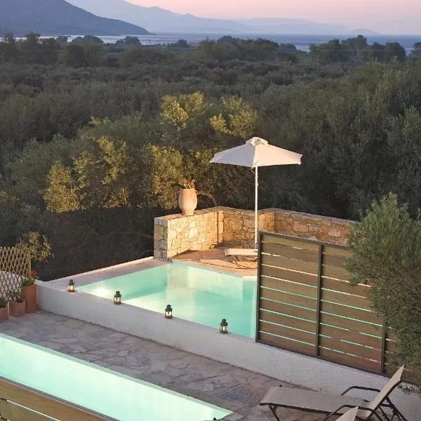 Istron Maisonettes with private pool, hotel di Istro