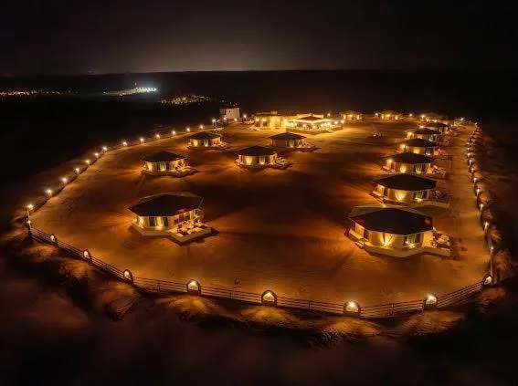 Stars Gate Camp, готель у місті Al Wāşil