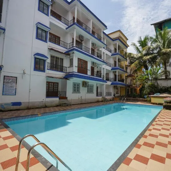 Blue Tide Apartment - First-Party Homestay with Pool View, Near the Beach, hôtel à Candolim