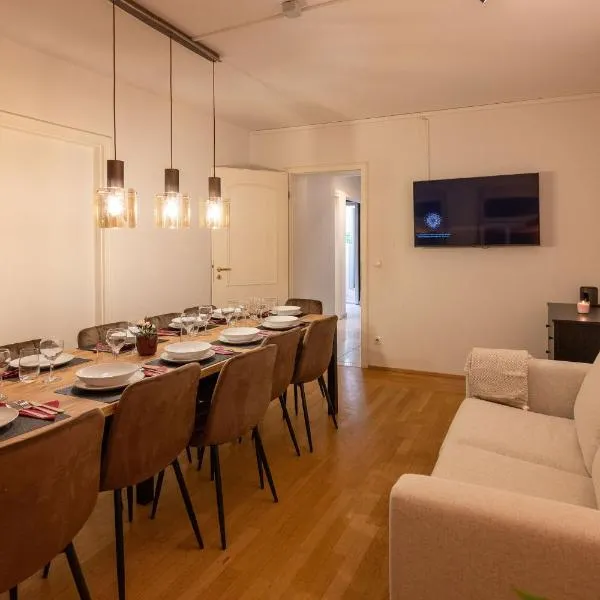 Viesnīca Munich Large Apartment 110 qm and very Central 1-13 Guests Minhenē