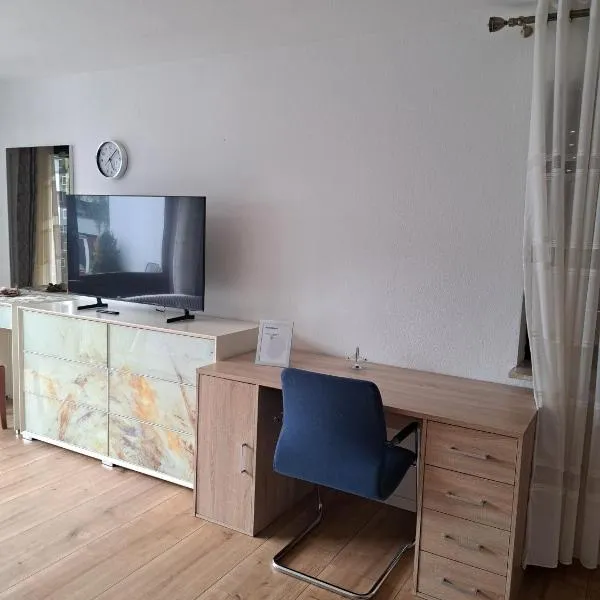 schöne Wohnung am Georgenberg, hotel in Reutlingen