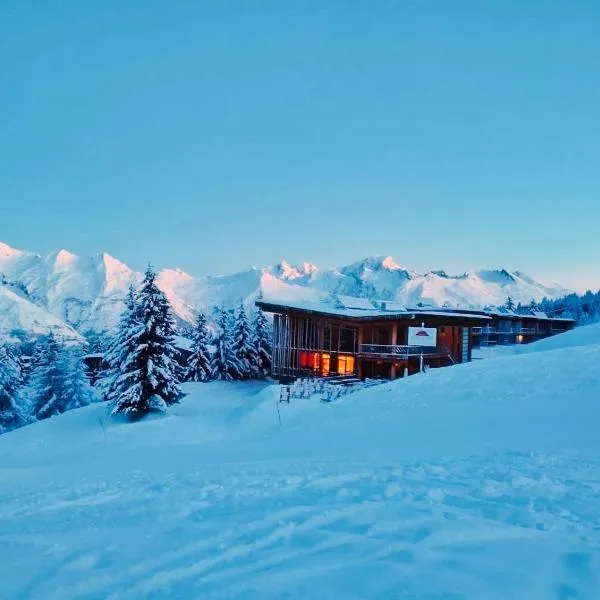 L'Aiguille Grive Chalets Hotel, hotel em Arc 1800