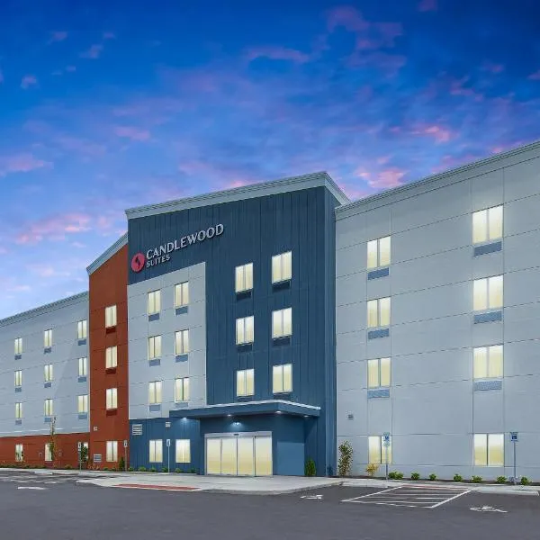 Candlewood Suites Erlanger - South Cincinnati, an IHG Hotel, khách sạn ở Erlanger