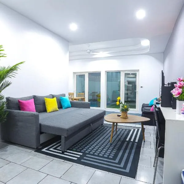 Pool Villa Pattaya Phratamnak C2- 2 bedroom, hotell Jomtien Beachil