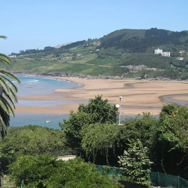 Kurtzieta Beach, hótel í Bakio