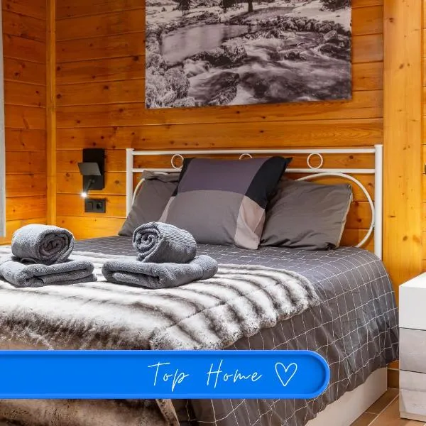 AndBnB l Lujo junto a GrandValira con Parking Gratuito, hotelli kohteessa Incles