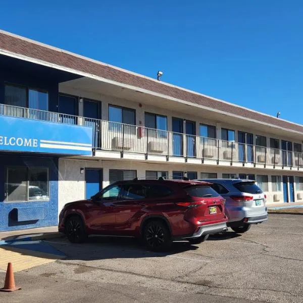 Motel 6-Alamogordo, NM, hotel v destinácii Alamogordo